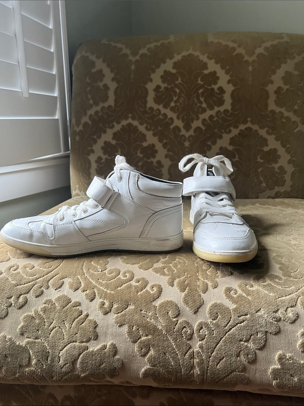 Zara White High-Top Sneakers